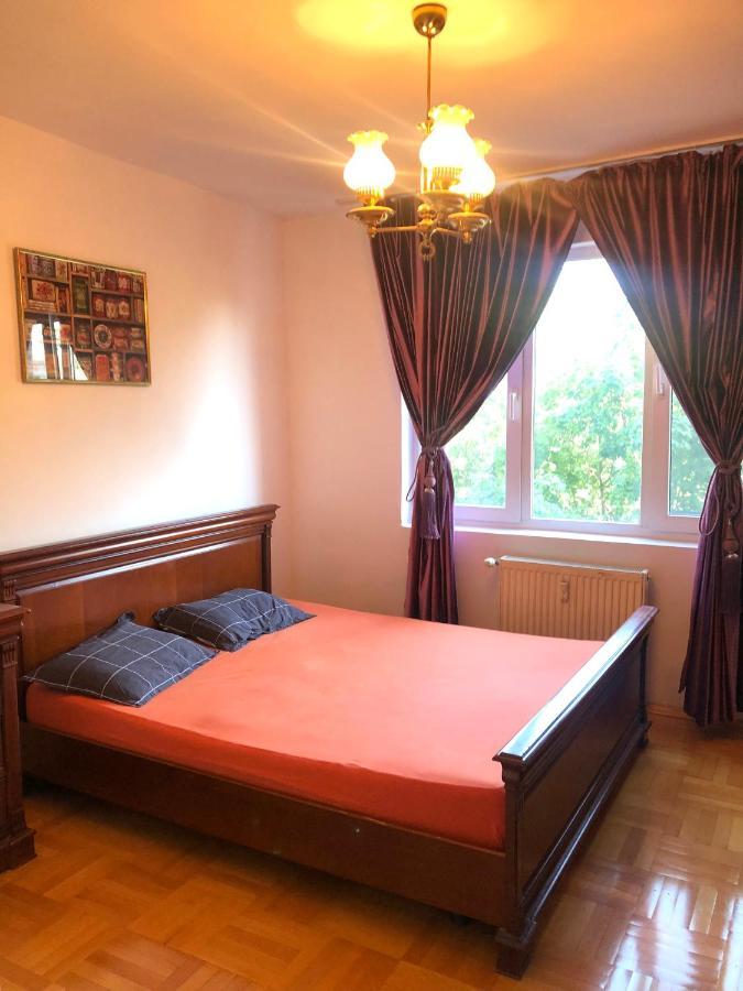 Vintage Bucharest Apartment Kültér fotó